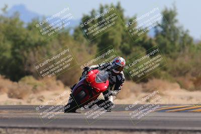 media/Nov-06-2022-SoCal Trackdays (Sun) [[208d2ccc26]]/Turn 7 Set 2 (1050am)/